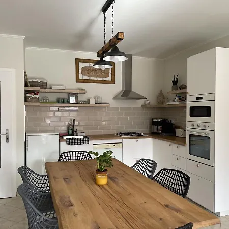 Apartamento Zen Garden Vendeghaz *